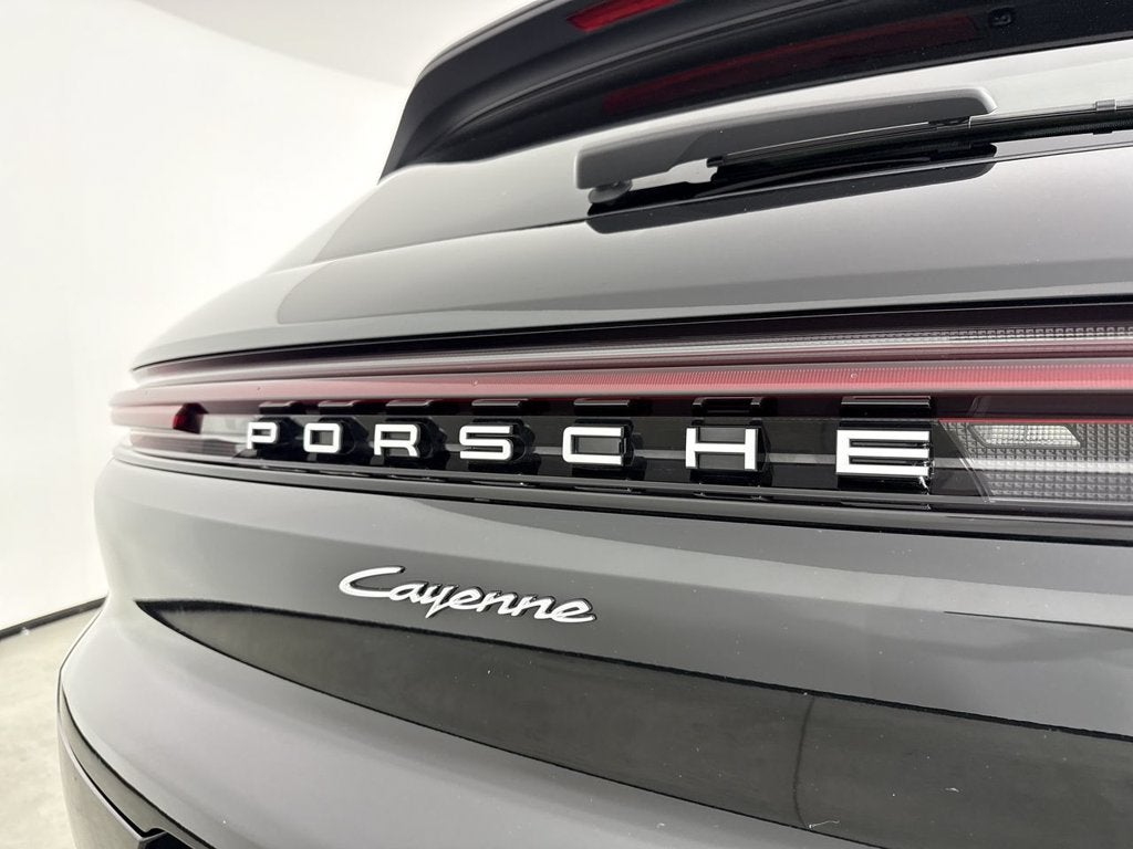 2024 Porsche Cayenne E-Hybrid E-Hybrid