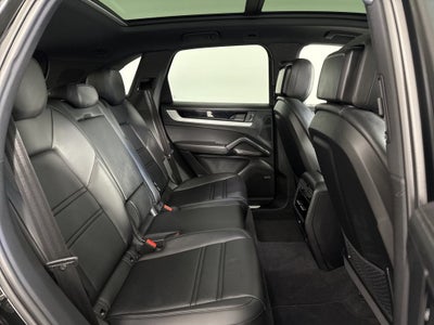 2024 Porsche Cayenne E-Hybrid E-Hybrid