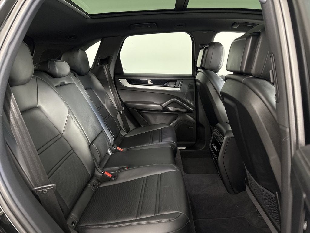 2024 Porsche Cayenne E-Hybrid E-Hybrid