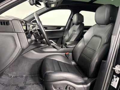 2024 Porsche Cayenne E-Hybrid E-Hybrid