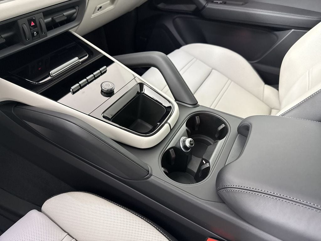 2026 Porsche Cayenne E-Hybrid E-Hybrid