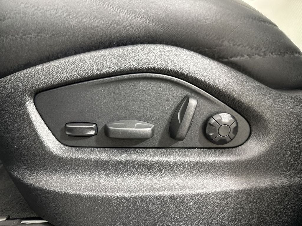 2026 Porsche Cayenne E-Hybrid E-Hybrid