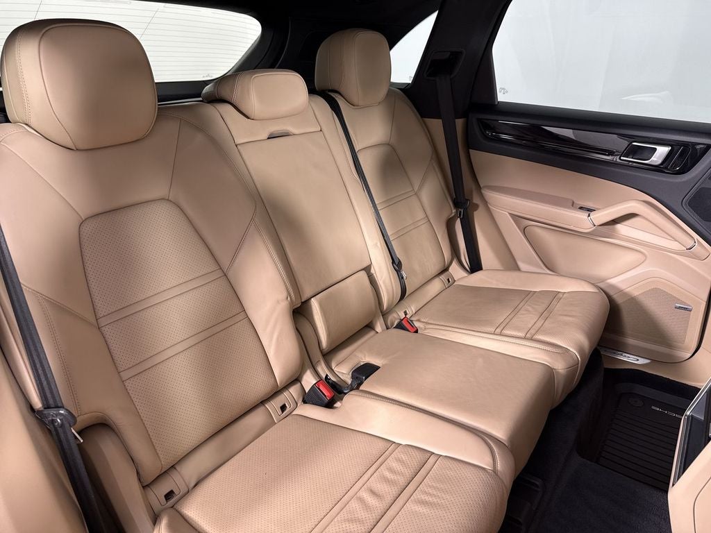 2021 Porsche Cayenne E-Hybrid E-Hybrid