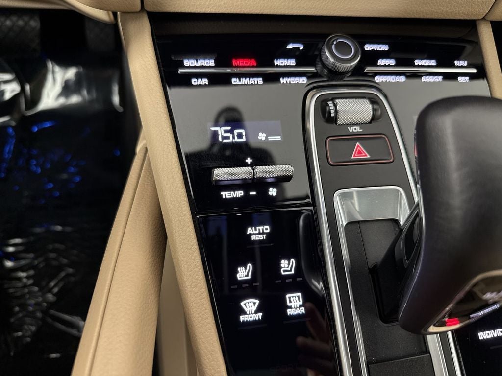 2021 Porsche Cayenne E-Hybrid E-Hybrid