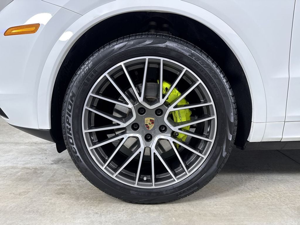 2023 Porsche Cayenne E-Hybrid E-Hybrid