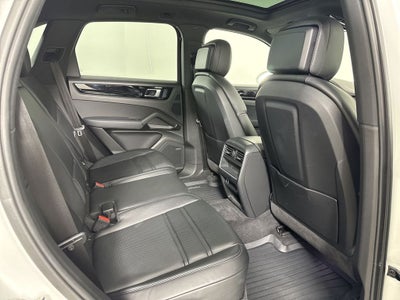 2023 Porsche Cayenne E-Hybrid E-Hybrid