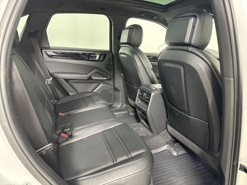 2023 Porsche Cayenne E-Hybrid E-Hybrid