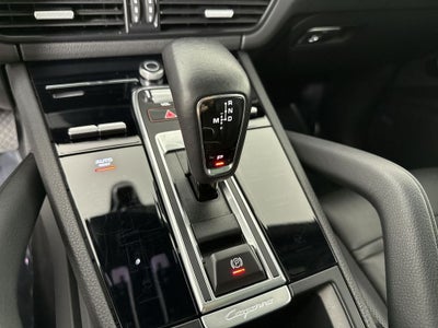 2023 Porsche Cayenne E-Hybrid E-Hybrid