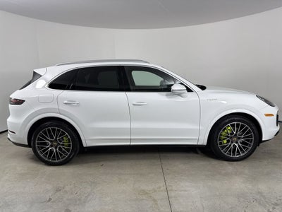 2023 Porsche Cayenne E-Hybrid E-Hybrid