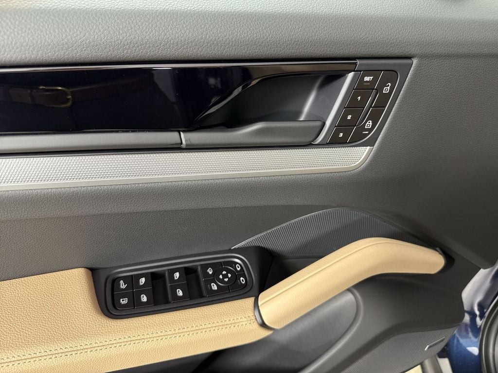 2026 Porsche Cayenne E-Hybrid E-Hybrid