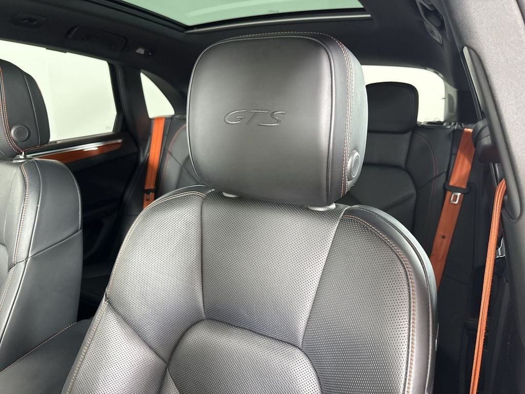 2024 Porsche Macan Macan GTS (MY24)