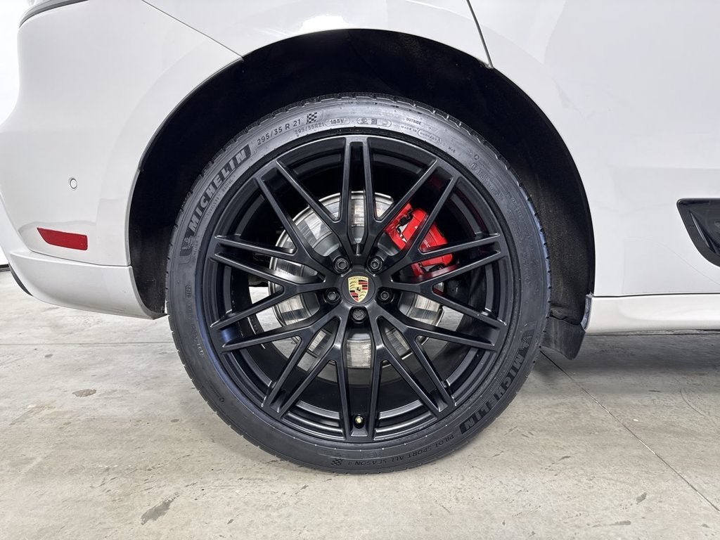2024 Porsche Macan GTS