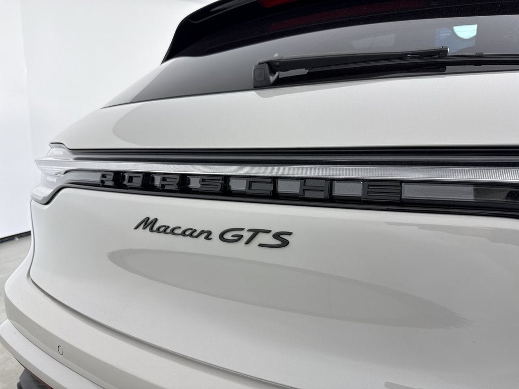 2024 Porsche Macan GTS