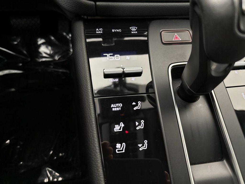 2024 Porsche Macan GTS