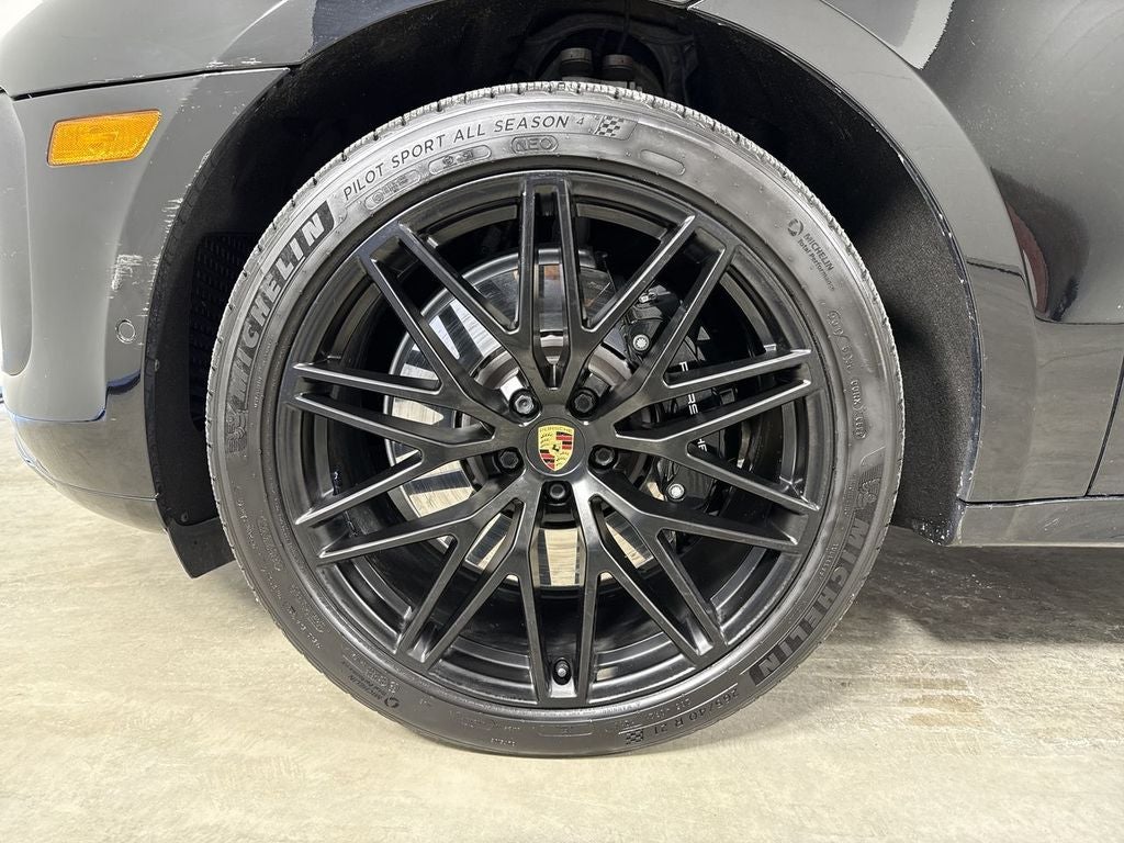 2022 Porsche Macan GTS