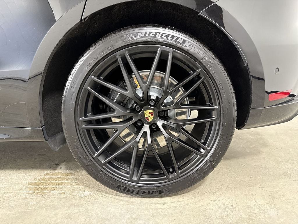 2022 Porsche Macan GTS