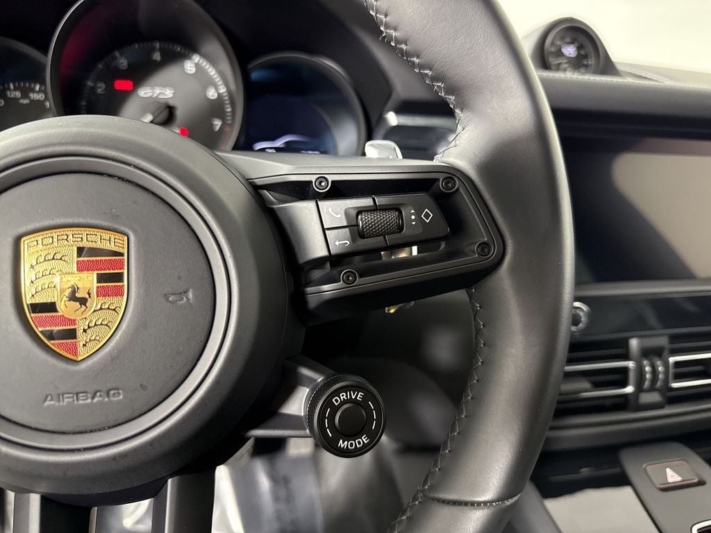 2022 Porsche Macan GTS