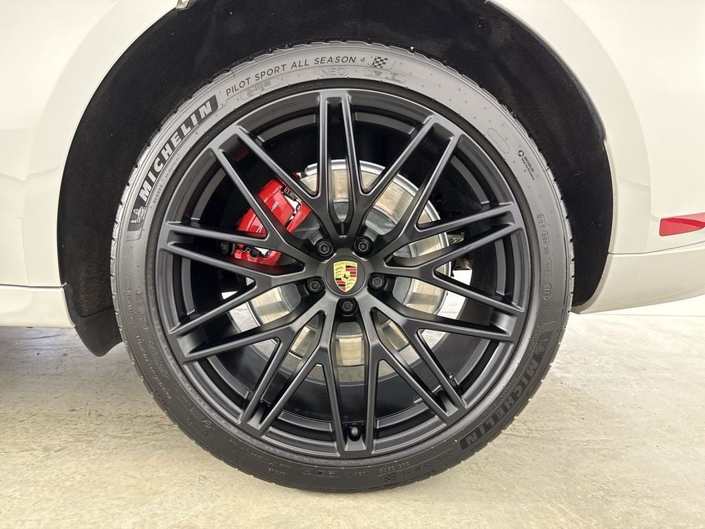 2023 Porsche Macan GTS