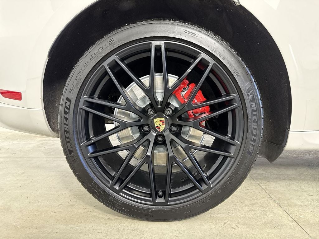 2023 Porsche Macan GTS