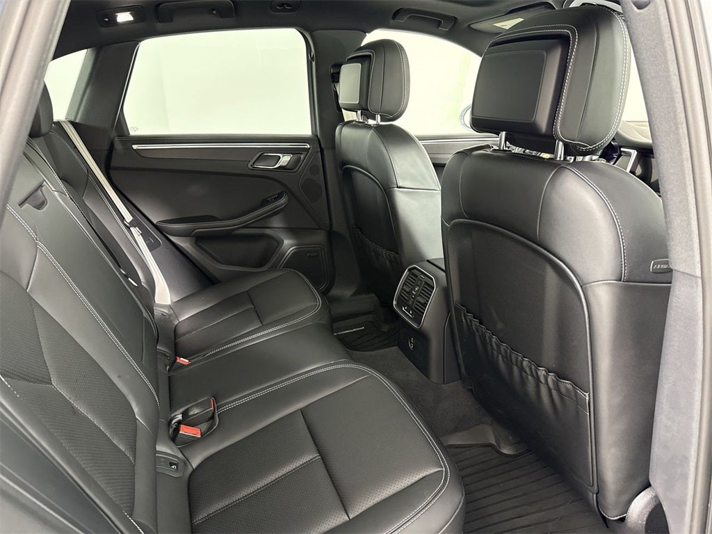 2025 Porsche Macan GTS