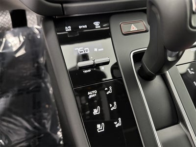 2025 Porsche Macan GTS