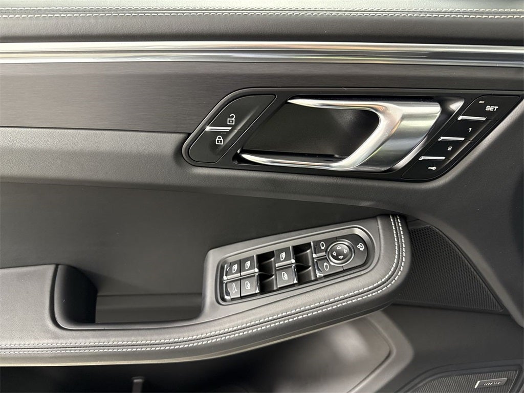 2025 Porsche Macan GTS