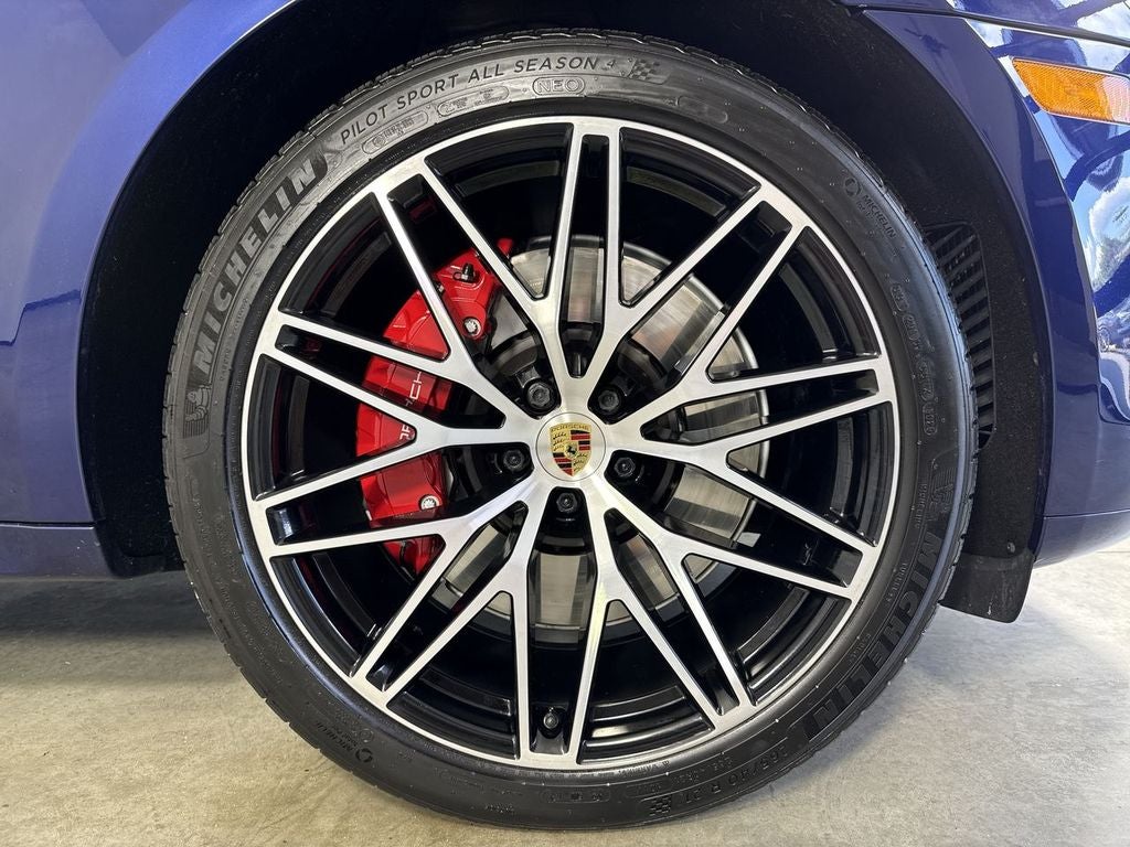 2023 Porsche Macan GTS