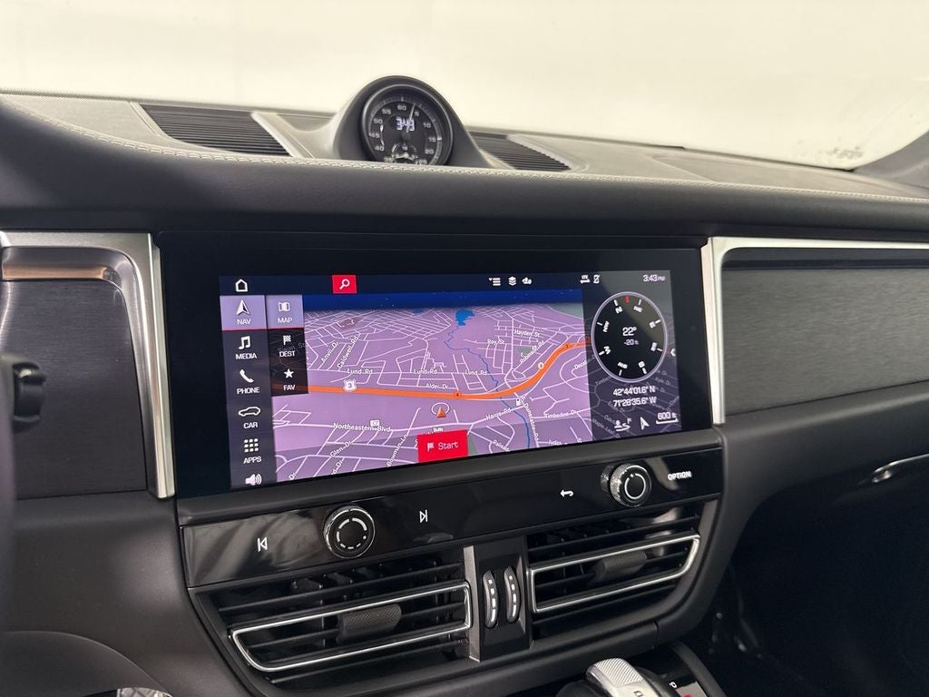 2023 Porsche Macan GTS