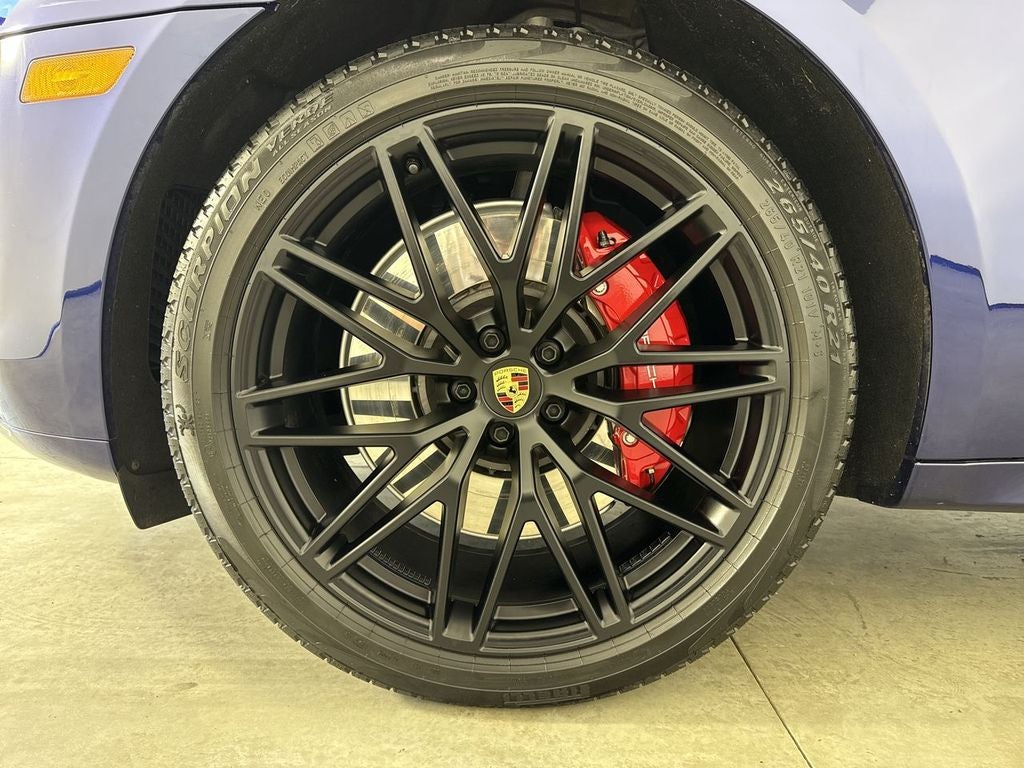 2025 Porsche Macan GTS