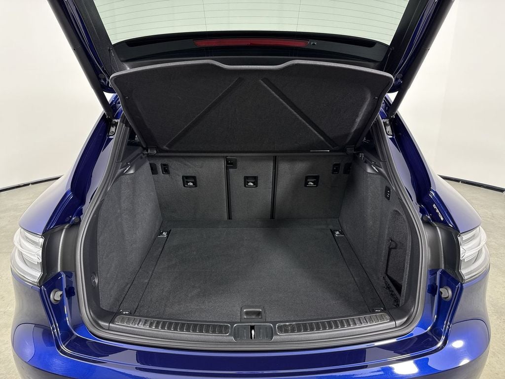 2025 Porsche Macan GTS