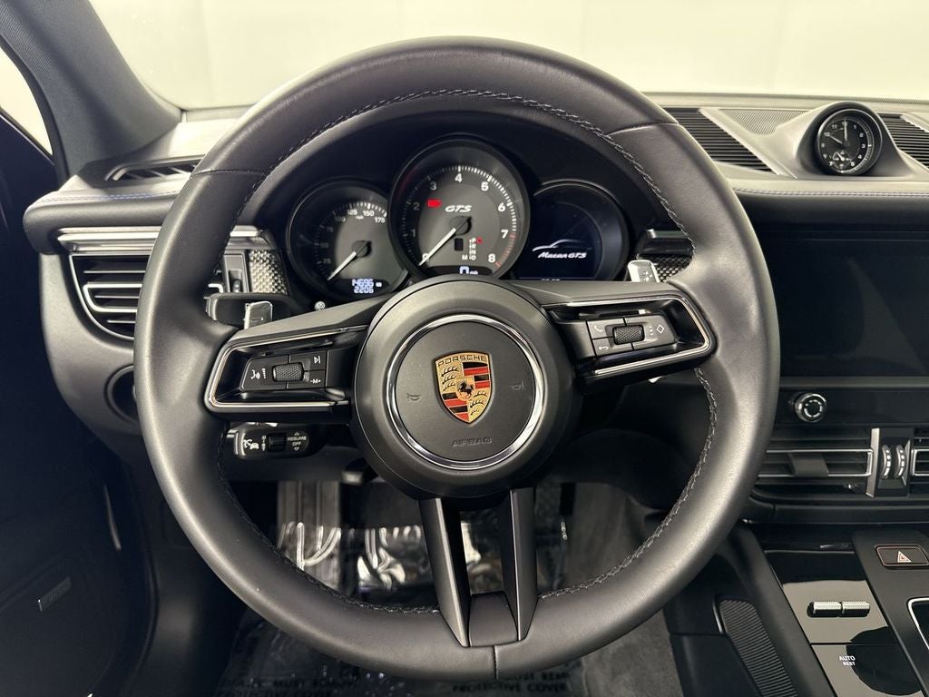 2025 Porsche Macan GTS