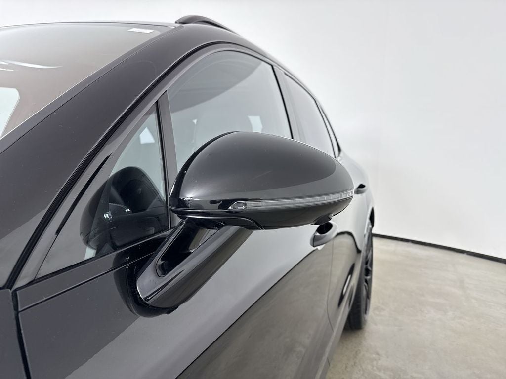 2022 Porsche Macan GTS