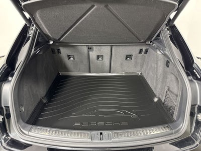 2022 Porsche Macan GTS