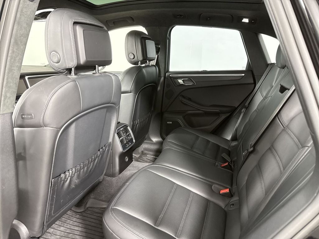 2022 Porsche Macan GTS