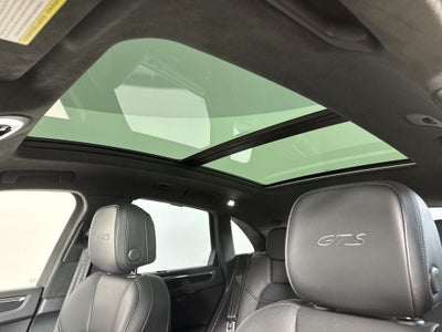 2022 Porsche Macan GTS