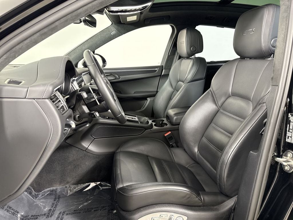 2022 Porsche Macan GTS