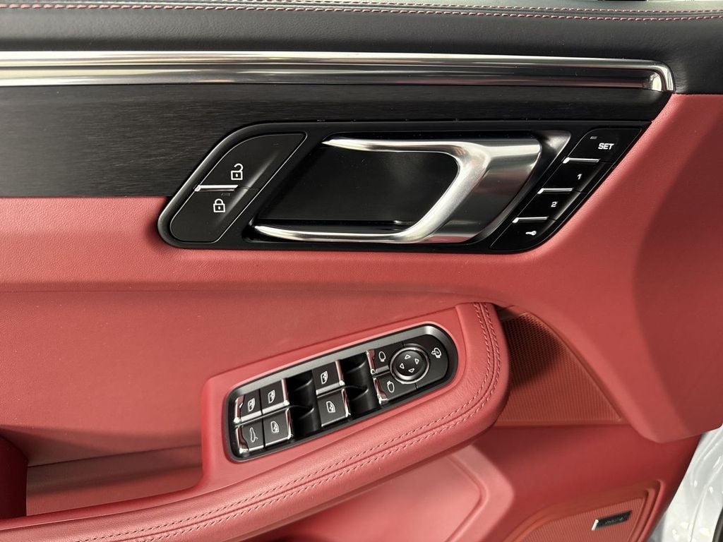 2026 Porsche Macan GTS