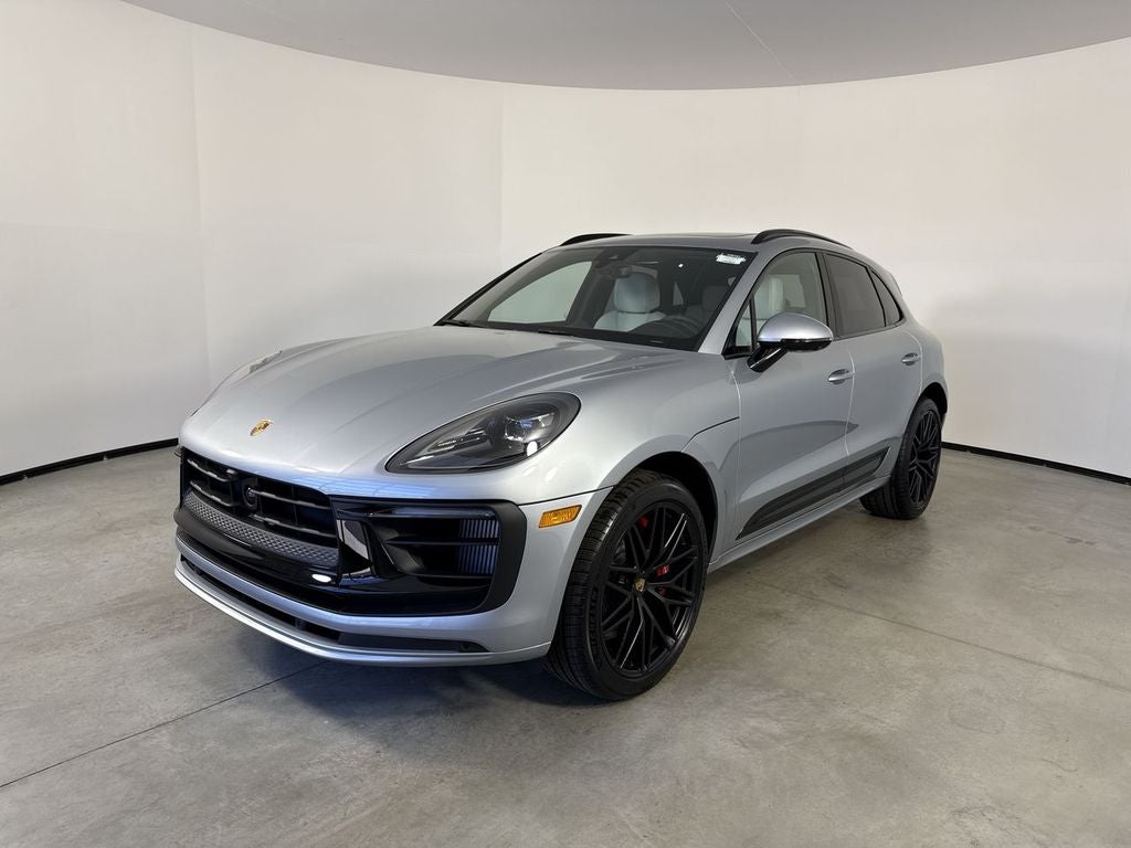 2026 Porsche Macan Macan GTS