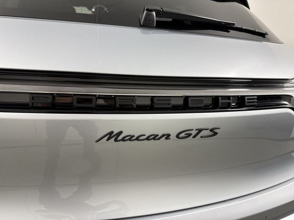 2026 Porsche Macan Macan GTS