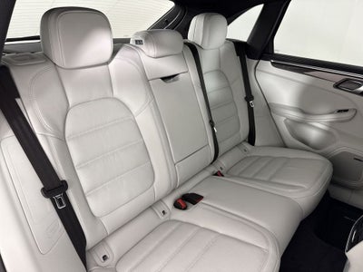 2026 Porsche Macan Macan GTS