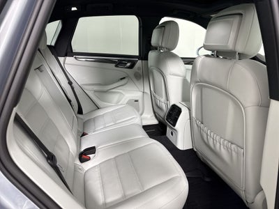 2026 Porsche Macan Macan GTS
