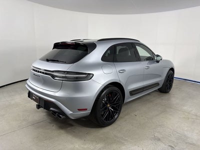 2026 Porsche Macan Macan GTS