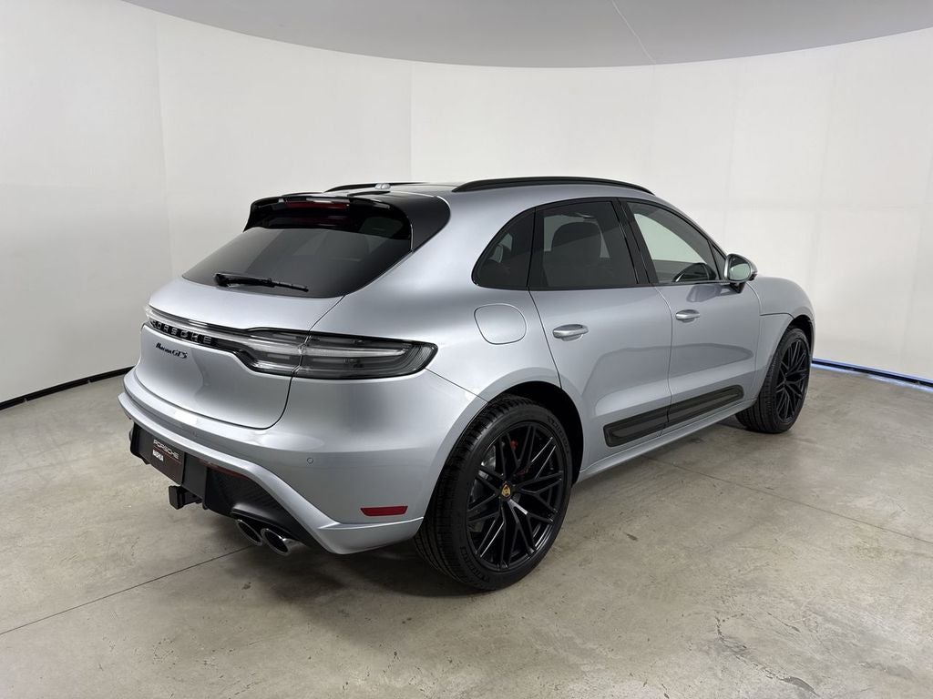 2026 Porsche Macan Macan GTS