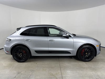 2026 Porsche Macan Macan GTS