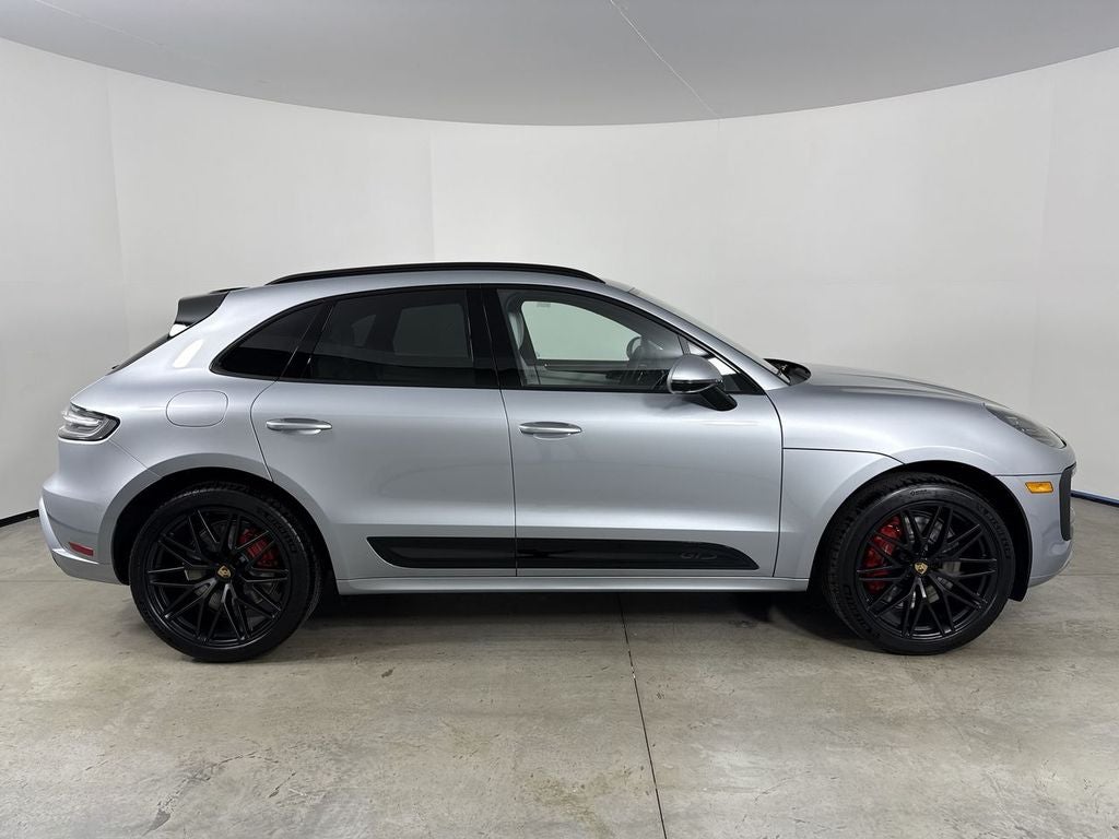 2026 Porsche Macan Macan GTS