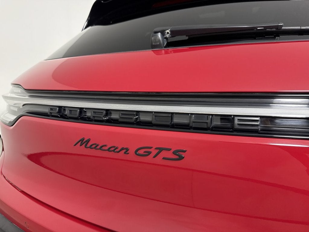 2024 Porsche Macan GTS