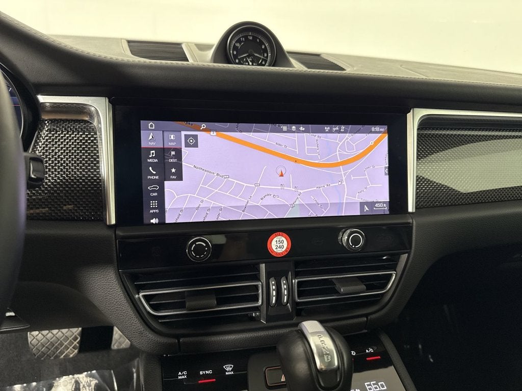 2024 Porsche Macan GTS