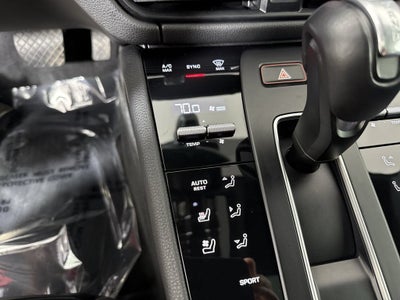 2024 Porsche Macan GTS