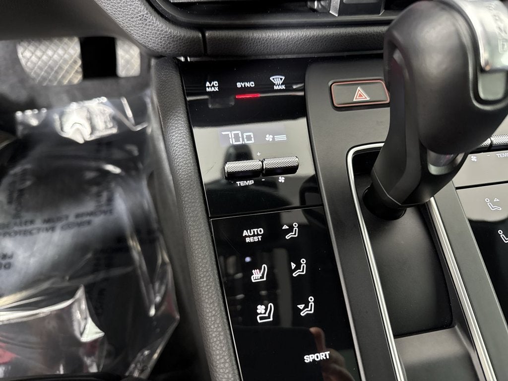 2024 Porsche Macan GTS