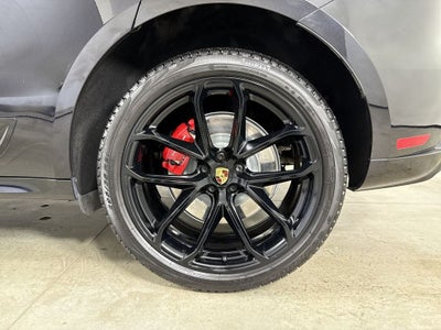 2024 Porsche Macan GTS